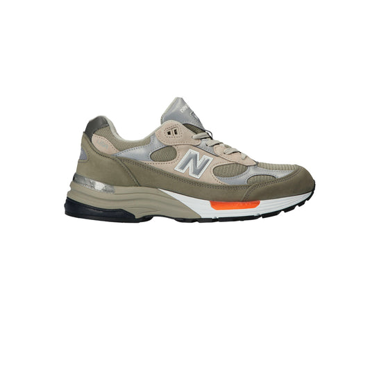 뉴발란스 x 더블탭스 992 메이드 인 USA 올리브